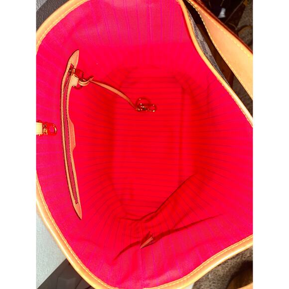 Louis Vuitton Daniel Azur Delightful MM - Picture 2 of 8